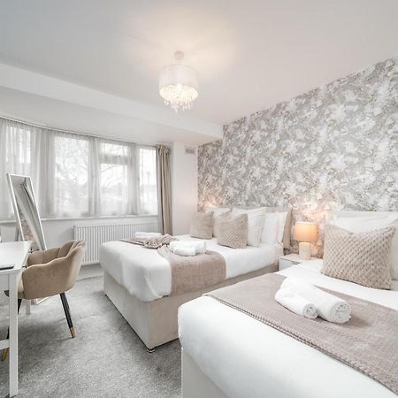 Ferienwohnung Lux 3Bed Near Wembley With Parking By Oceana Group - Sleeps 8 London Borough of London Borough of Harrow Exterior foto
